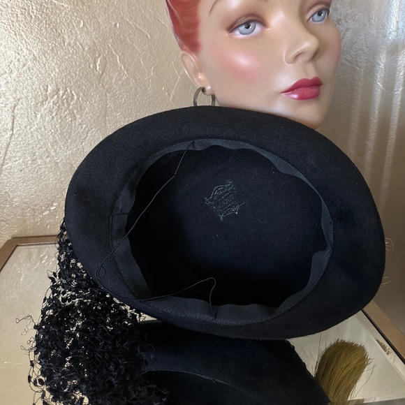 DAPPER 1940s\' BLACK FELT \